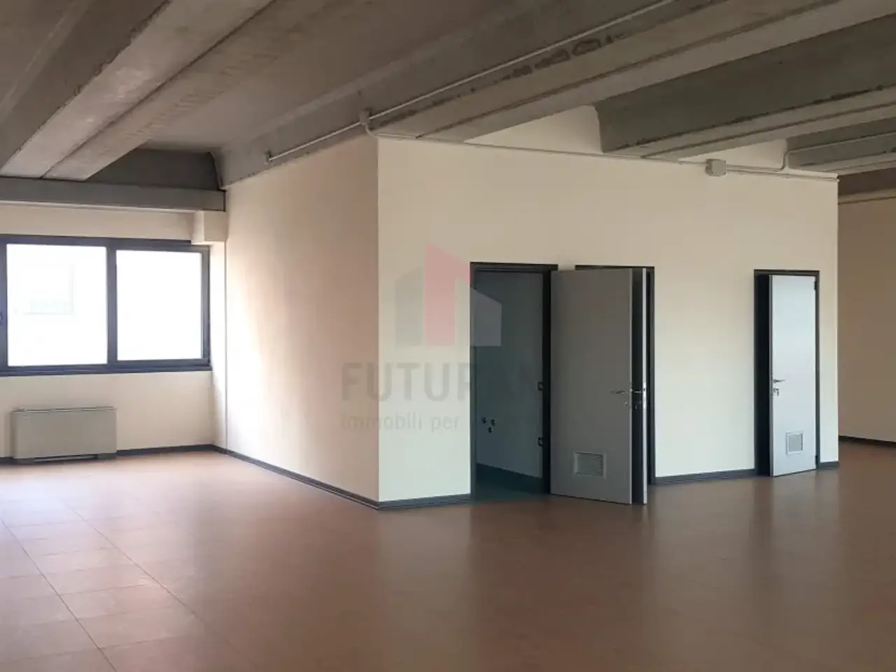 Ufficio in Viale degli Sclaigeri, Vicenza, {3} - Foto 2