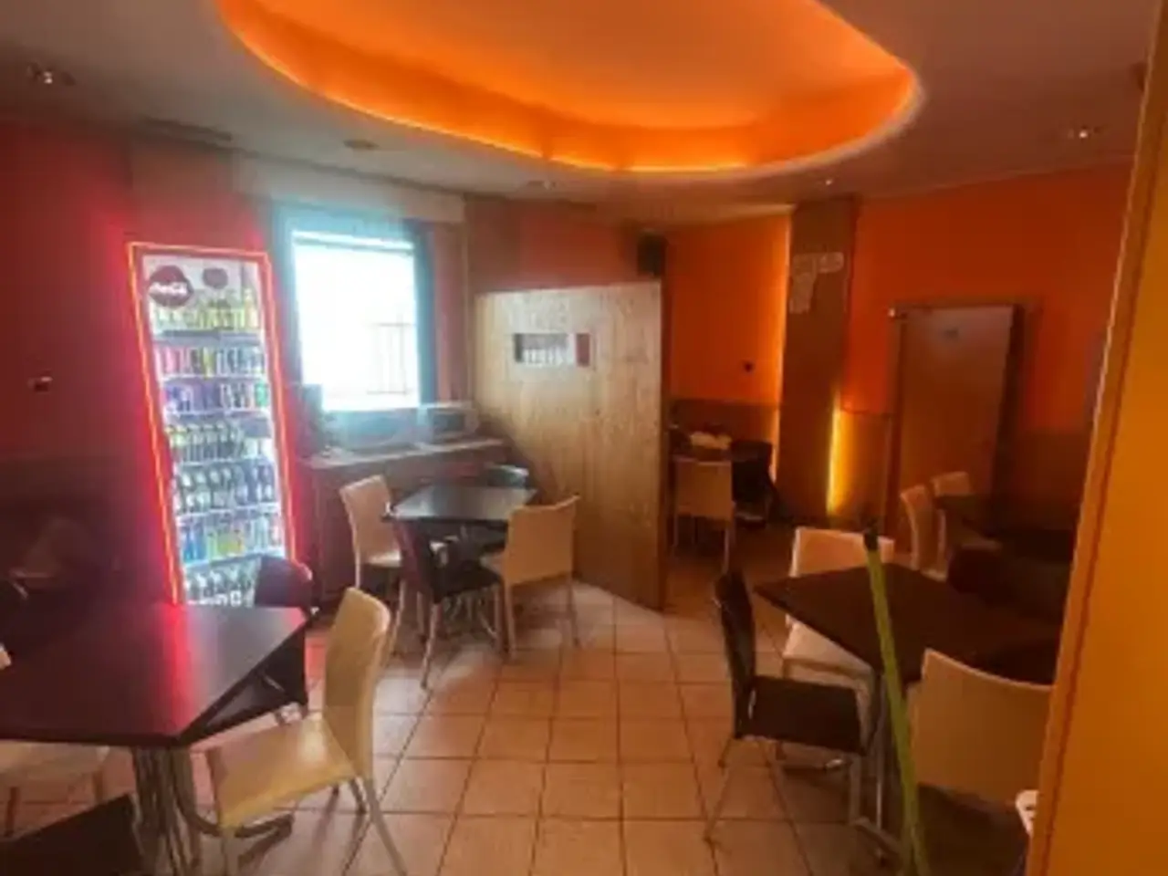 Bar in Viale dell'Appennino, Forli', {3} - Foto 1