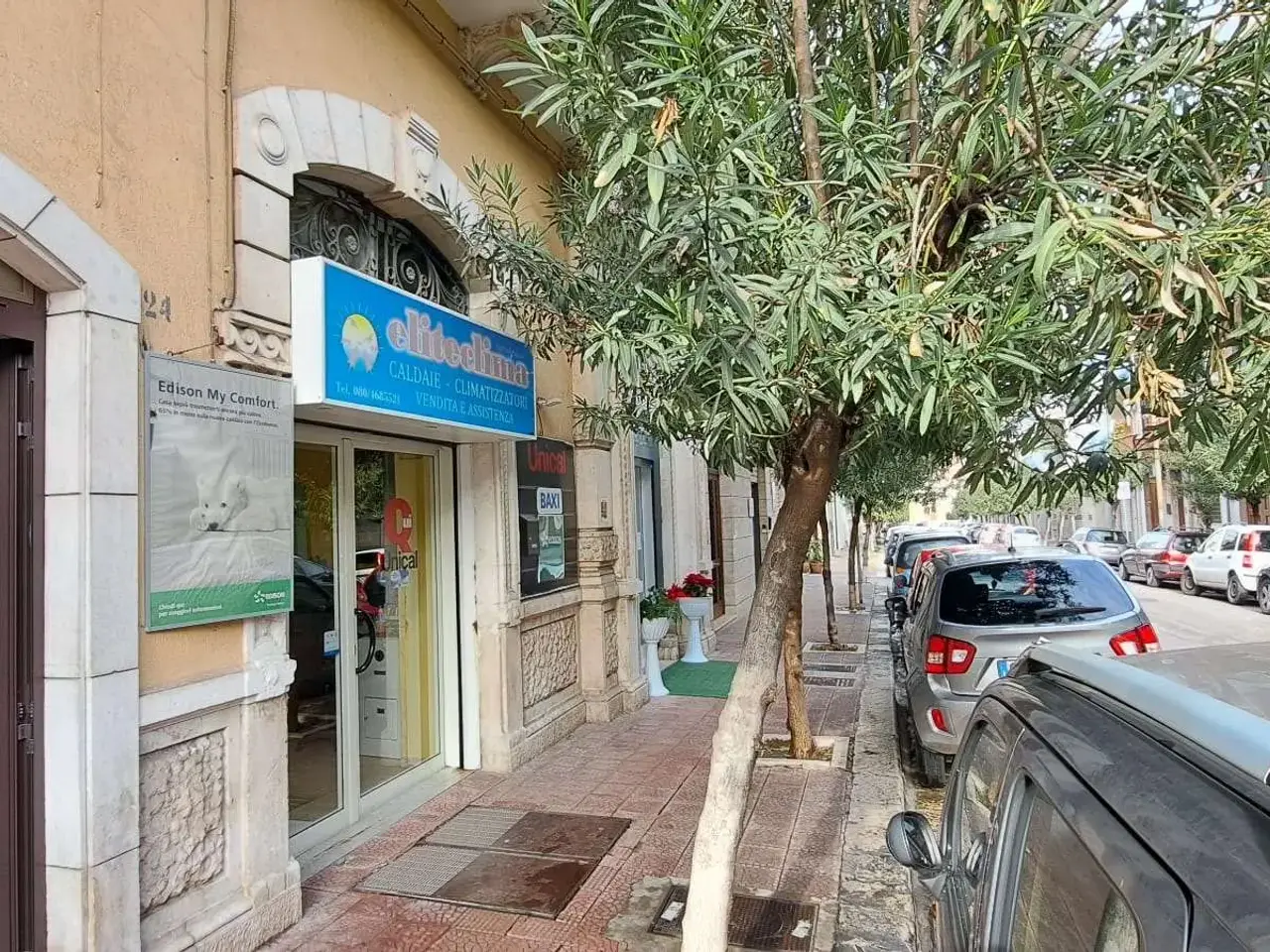 Negozio in Via Roma 22, Triggiano, {3} - Foto 2