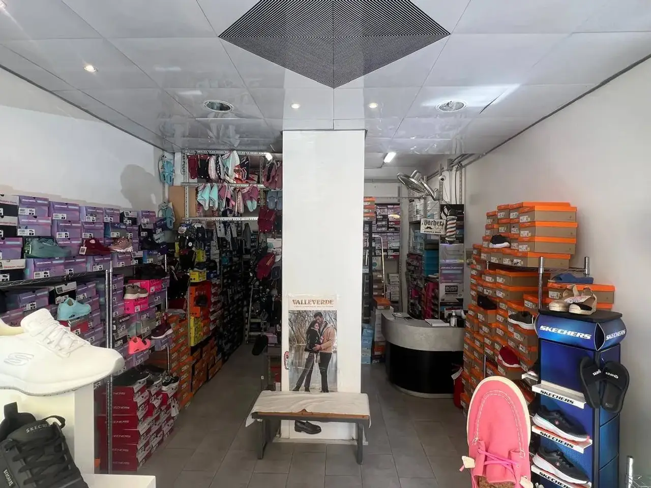 Esercizio commerciale in Via Federico Ozanam 13, Roma, {3} - Foto 2