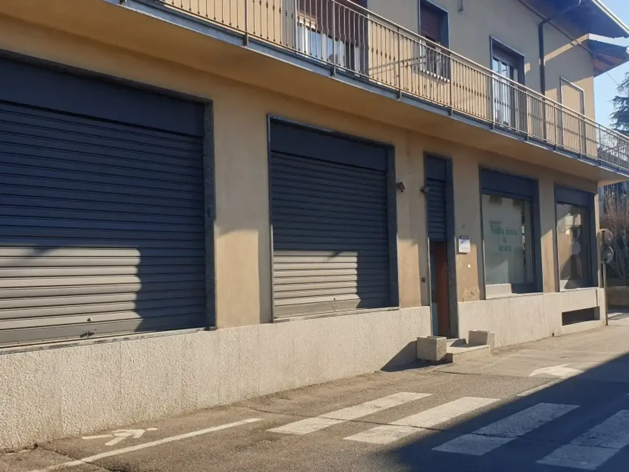 Negozio in , Cabiate, {3} - Foto 2