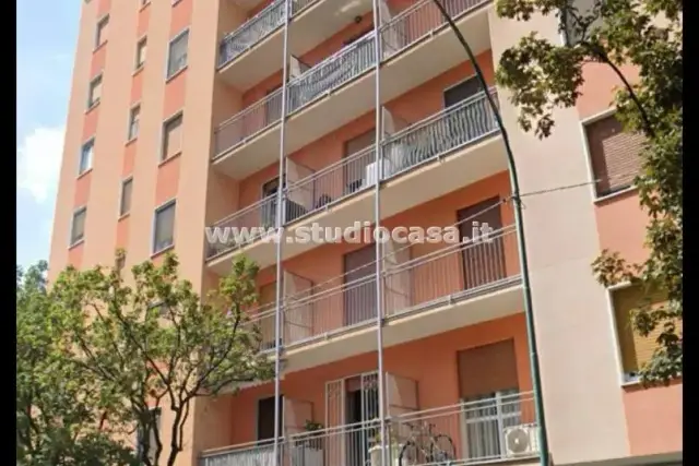 2-room flat in {3}, Viale Liguria - Photo 1