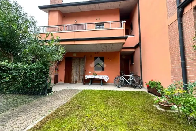 3-room flat in Viale dei Salici 82, Ravenna - Photo 1