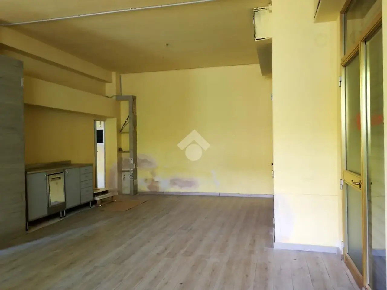 Negozio in Viale Melozzo da Forlì 31, Cesenatico, {3} - Foto 1