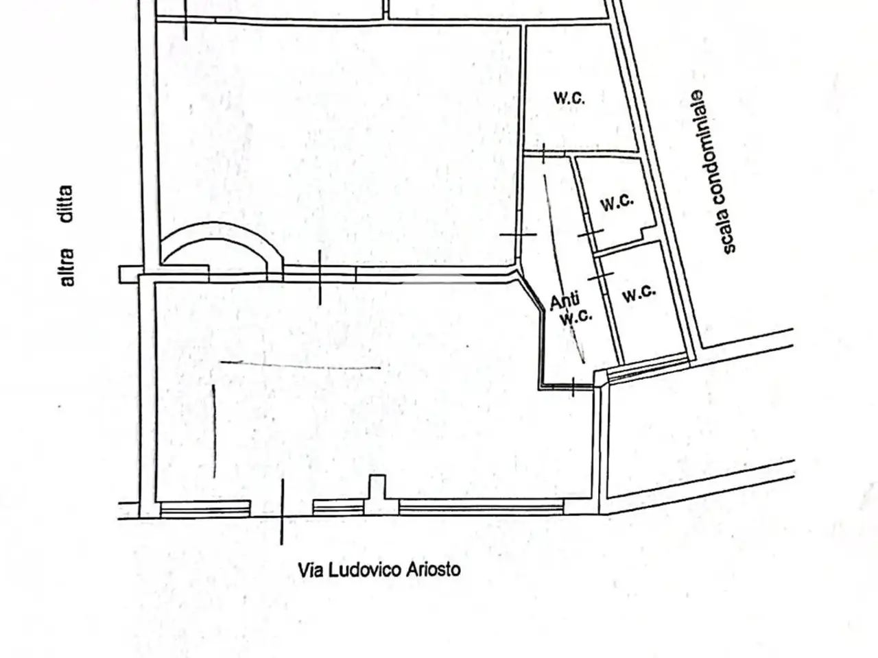 Locale commerciale in l. Ariosto 15, Sant'Agata Di Militello, {3} - Planimetria 1