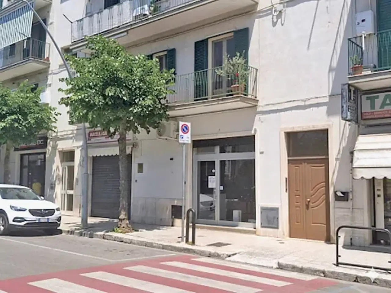 Negozio in Via Repubblica 123, Noci, {3} - Foto 1