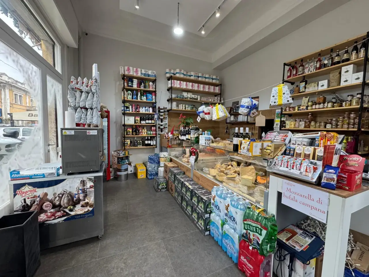 Alimentari in Corso Giuseppe Mazzini  12, Sanremo, {3} - Foto 1