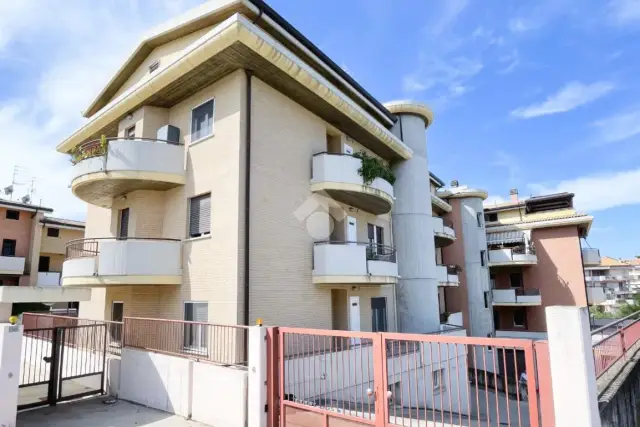 4-room flat in Viale Perth 36, Vasto - Photo 1