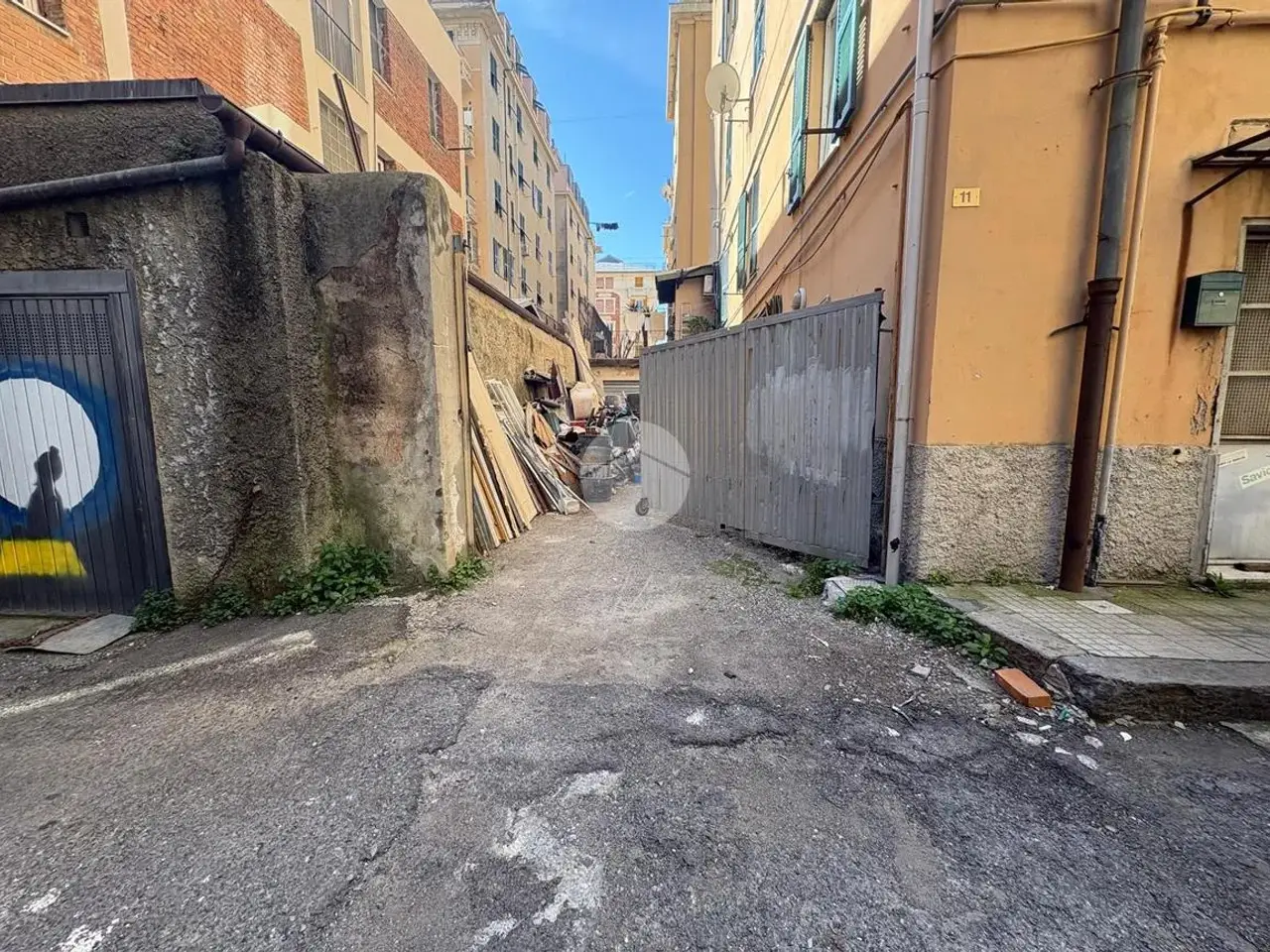 Magazzino in Via Via Arsiero 9, Genova, {3} - Foto 1