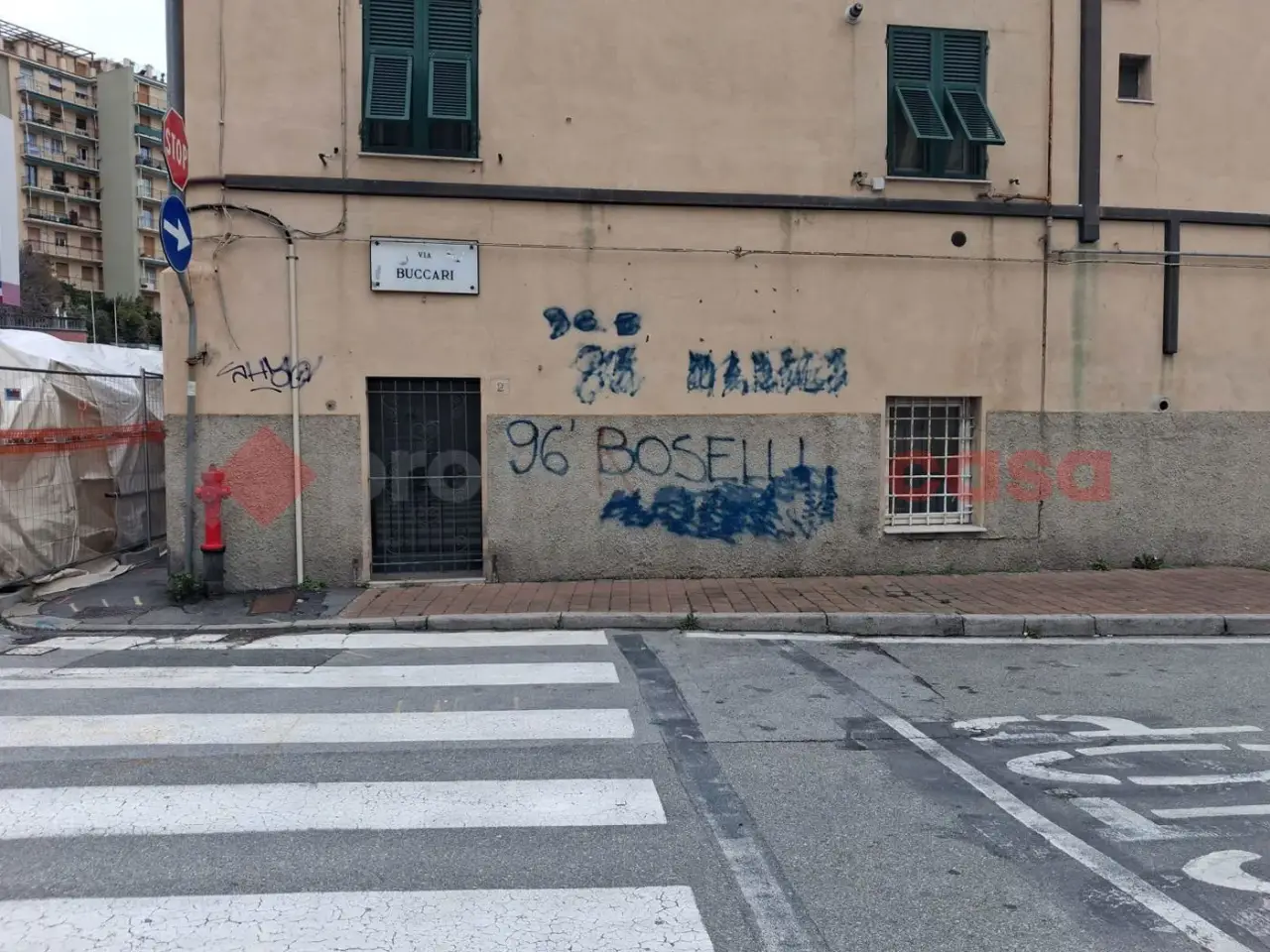 Negozio in Via Angelo Siffredi 98r, Genova, {3} - Foto 1