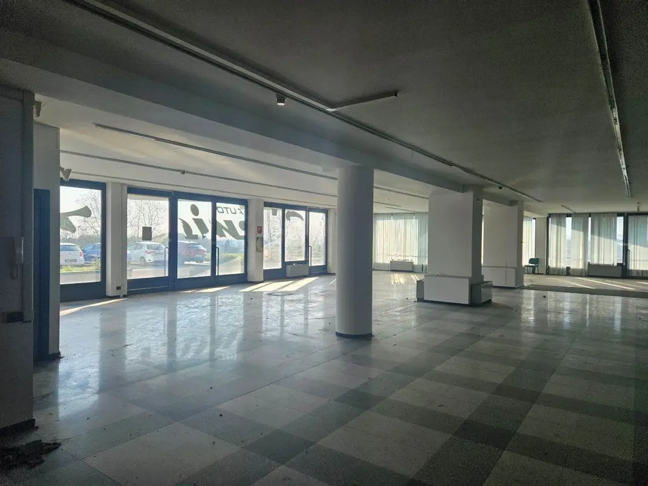 Negozio in Via Dalmine, Curno, {3} - Foto 1