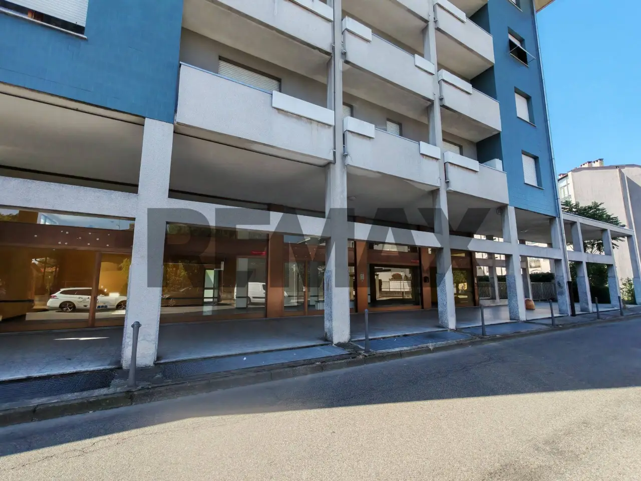 Negozio in Via Corridoni 9, Busto Arsizio, {3} - Foto 1