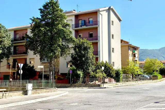 Quadrilocale in Via Pietro Boschi 44, Rieti - Foto 1