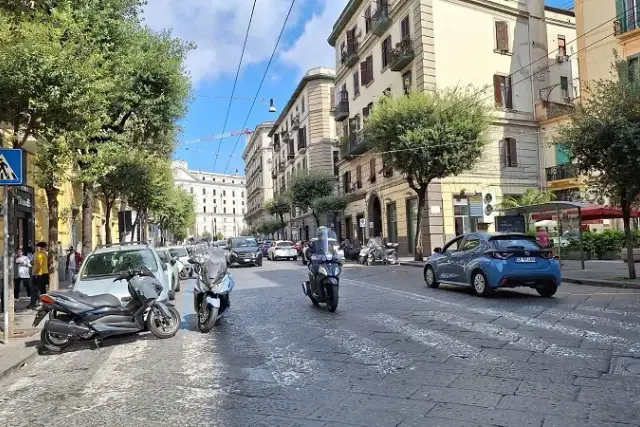 Einzimmerwohnung in Via Michele Morelli, Napoli - Foto 1