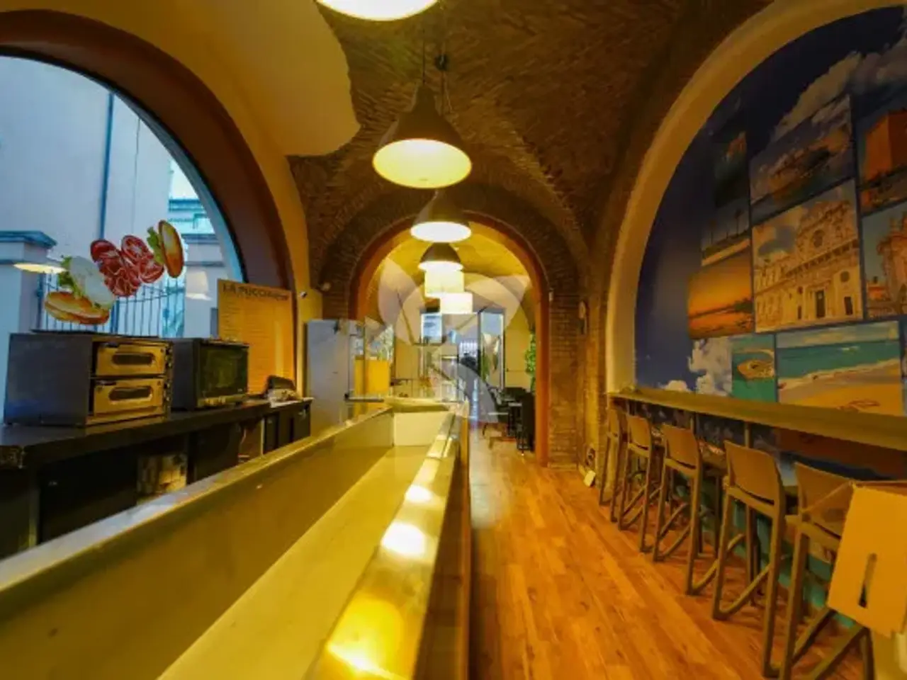 Pizzeria in Strada Massimo d'Azeglio, Parma, {3} - Foto 1