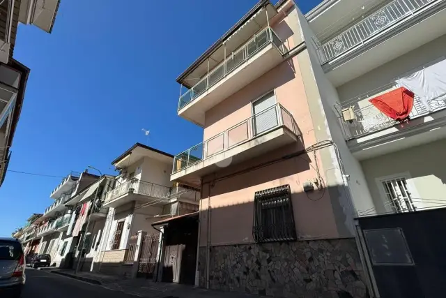 3-room flat in Via Paolo Moccia 40, Frattamaggiore - Photo 1