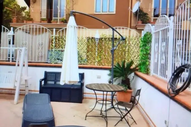 2-room flat in Via Velia, Salerno - Photo 1