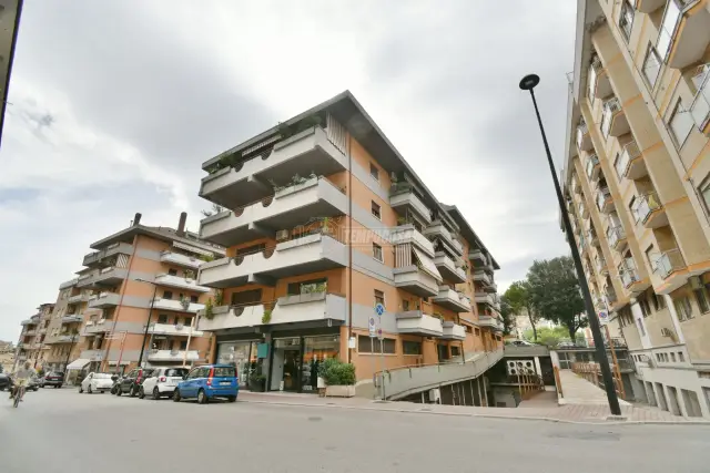 Dreizimmerwohnung in Via Erasmo Mari 57/N, Ascoli Piceno - Foto 1