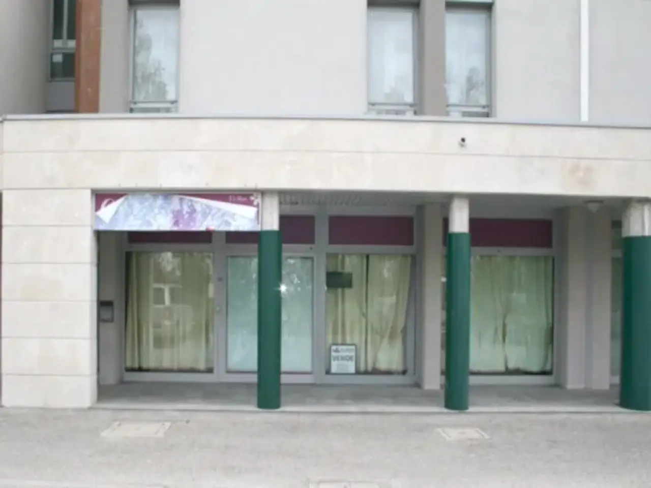 Negozio in Via Romolo Murri 23, Ravenna, {3} - Foto 1