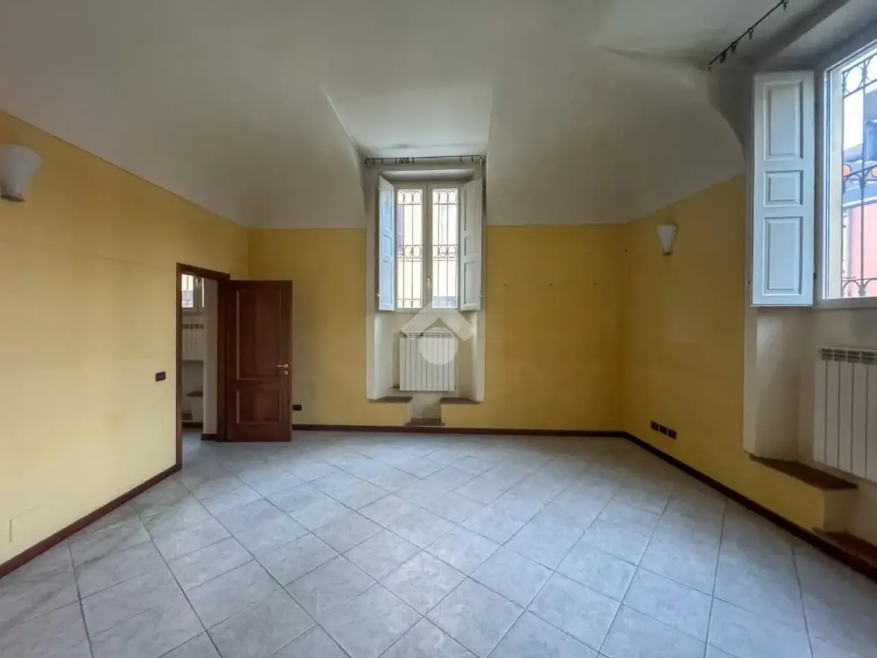 Ufficio in Stradone Farnese 22, Piacenza, {3} - Foto 2