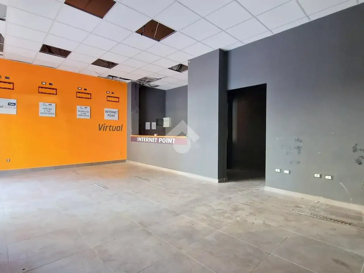 Negozio in Via Alberto Verdinois 26, Palermo, {3} - Foto 2