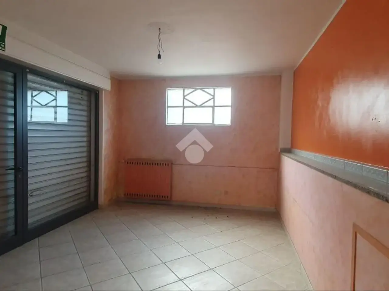 Negozio in Via Dante Alighieri 36, Villar Focchiardo, {3} - Foto 1
