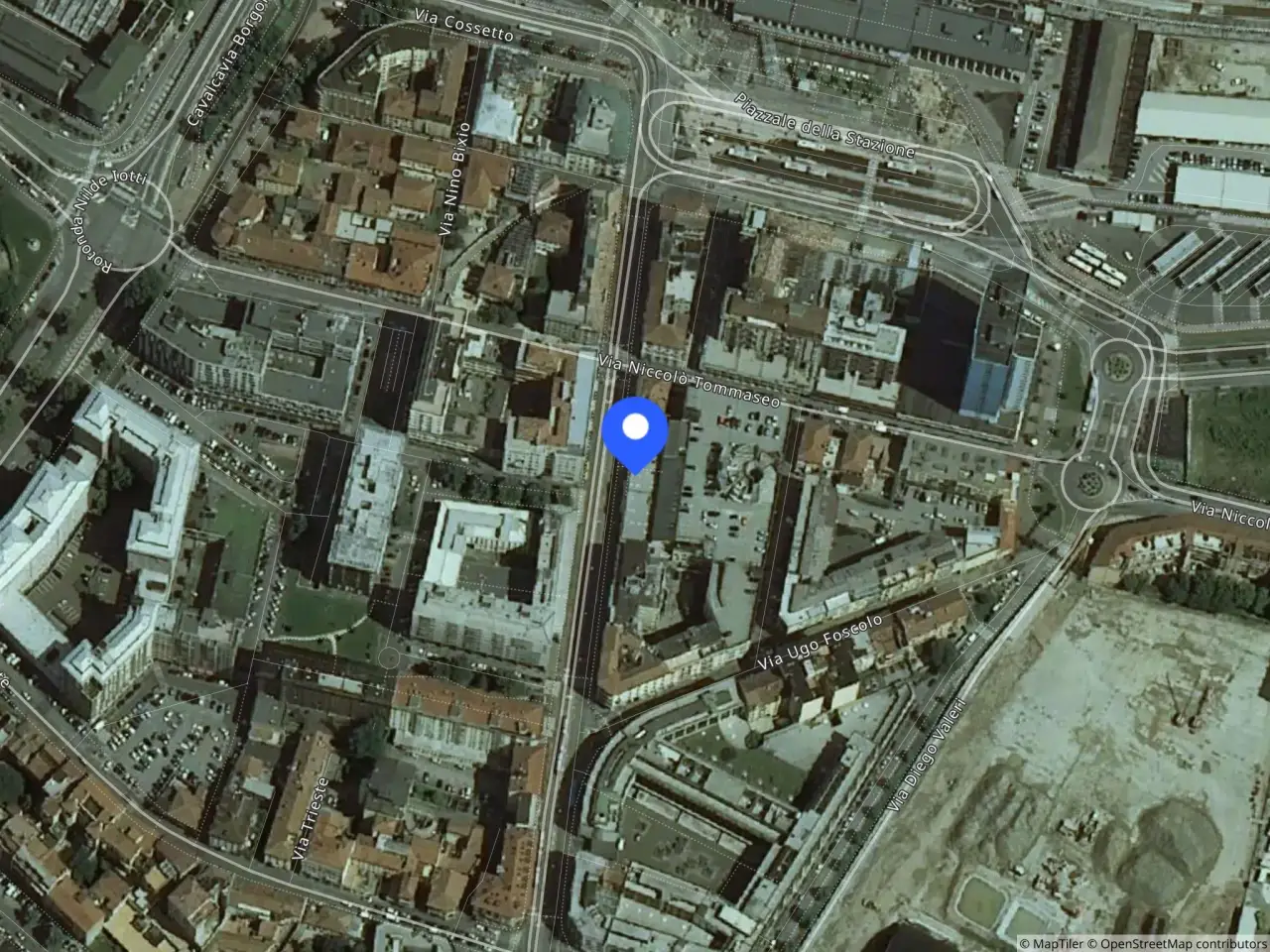 Negozio in Corso del Popolo 10 10, Padova, {3} - Foto 2