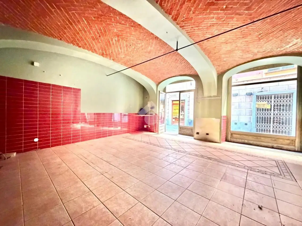 Negozio in Via San Paolo della Croce 12, Ovada, {3} - Foto 2
