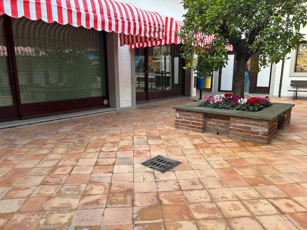 Negozio in , Sarzana, {3} - Foto 2