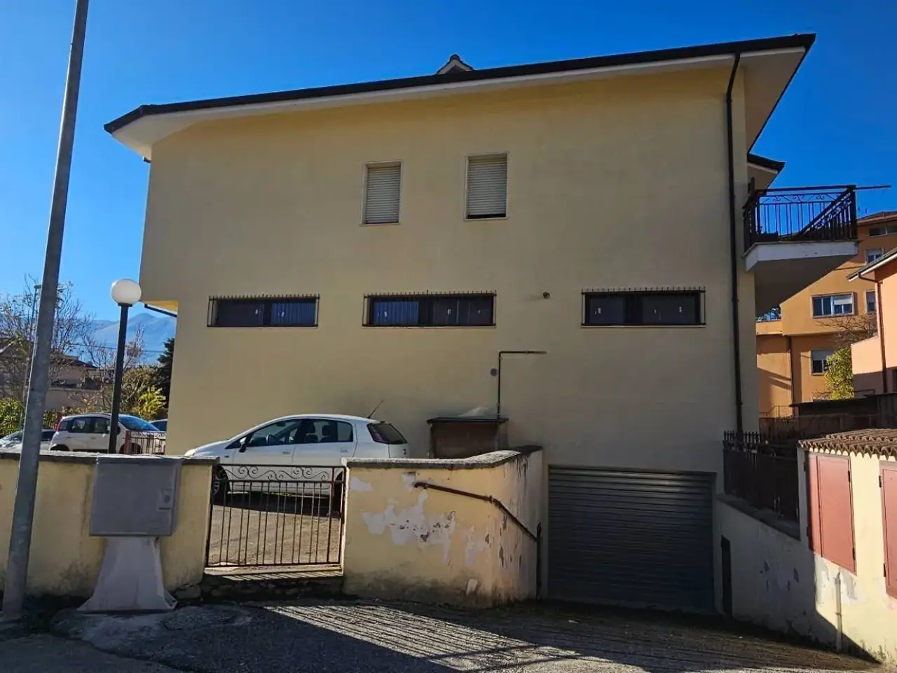 Magazzino in Via Mario Tradardi Snc, L'Aquila, {3} - Foto 1