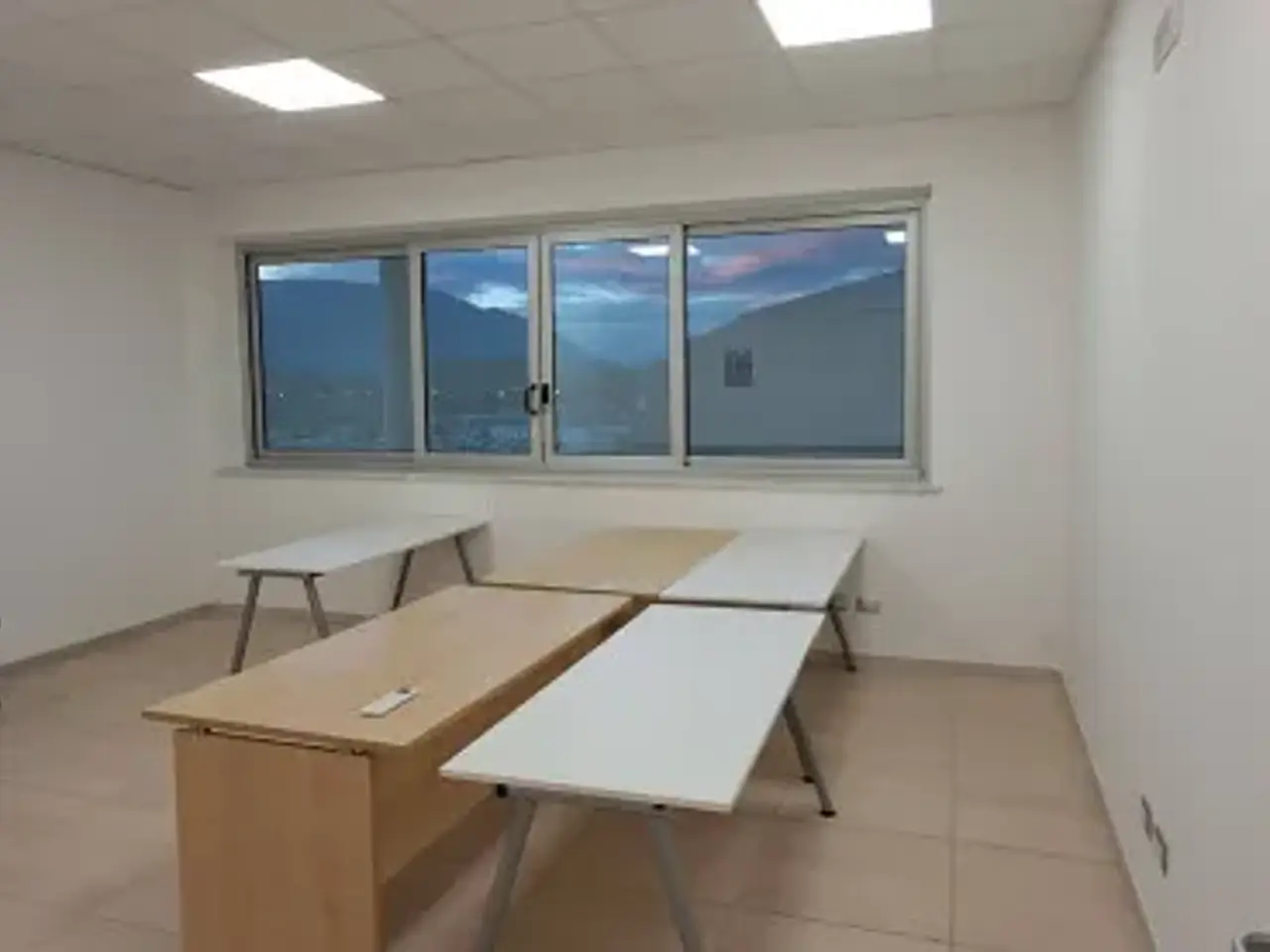 Ufficio in , Frosinone, {3} - Foto 1