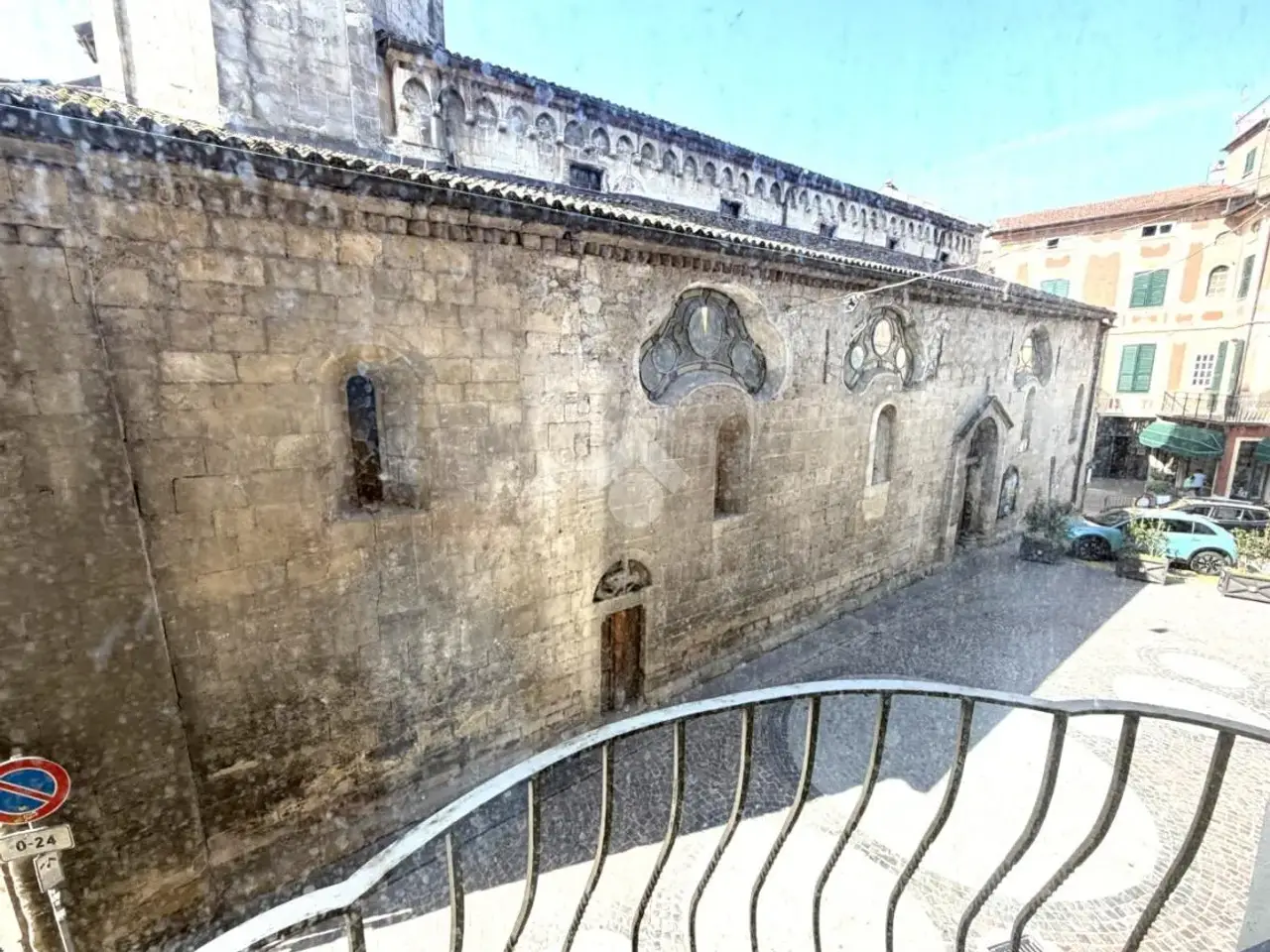 Palazzina commerciale in Via Piazza Martiri della Benedictra 15, Gavi, {3} - Foto 2