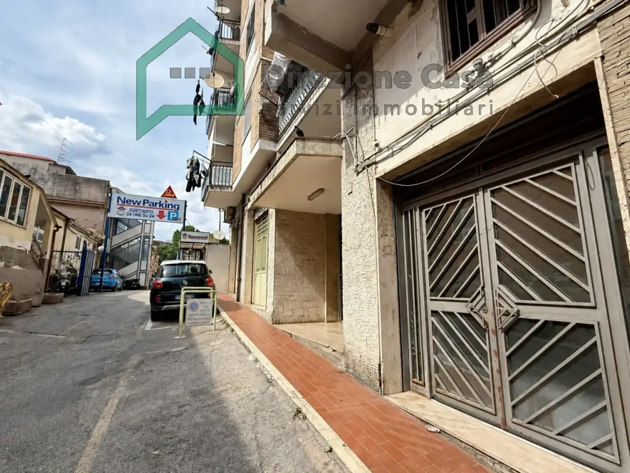 Negozio in Via Piazzolla al Trivio,19, Napoli, {3} - Foto 2