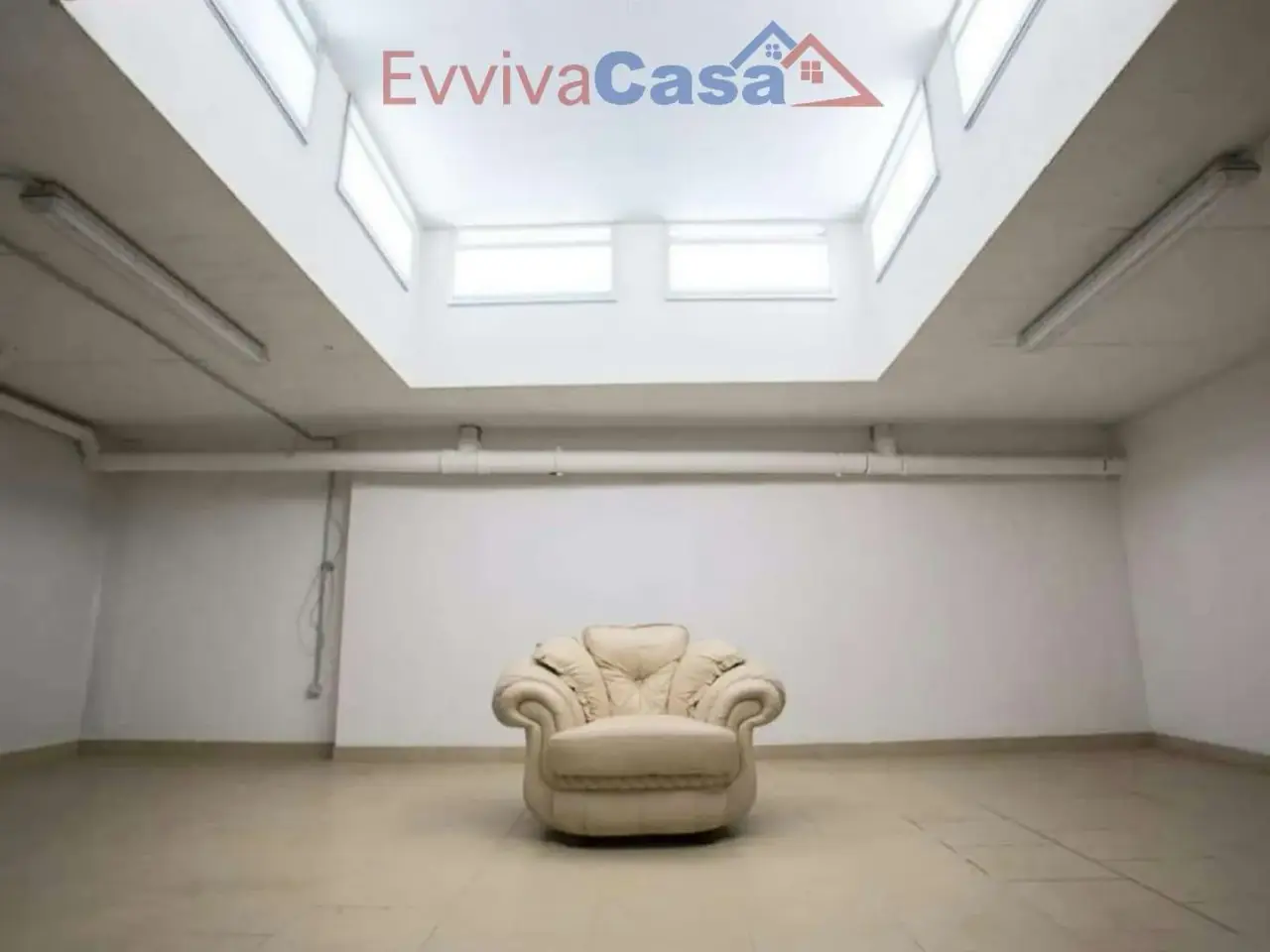 Magazzino in Via Luigi Galvani 6, Porto Recanati, {3} - Foto 1