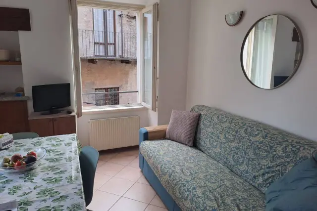 2-room flat in Viale Stampa, Gravedona ed Uniti - Photo 1