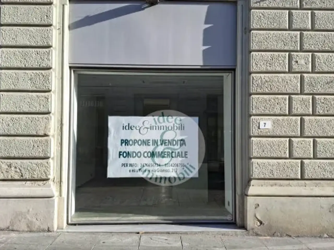 Negozio in Via Felice Cavallotti, Sesto Fiorentino, {3} - Foto 1