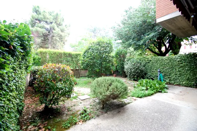 Detached house in Via Francesco Magnoni, Ferrara - Photo 1