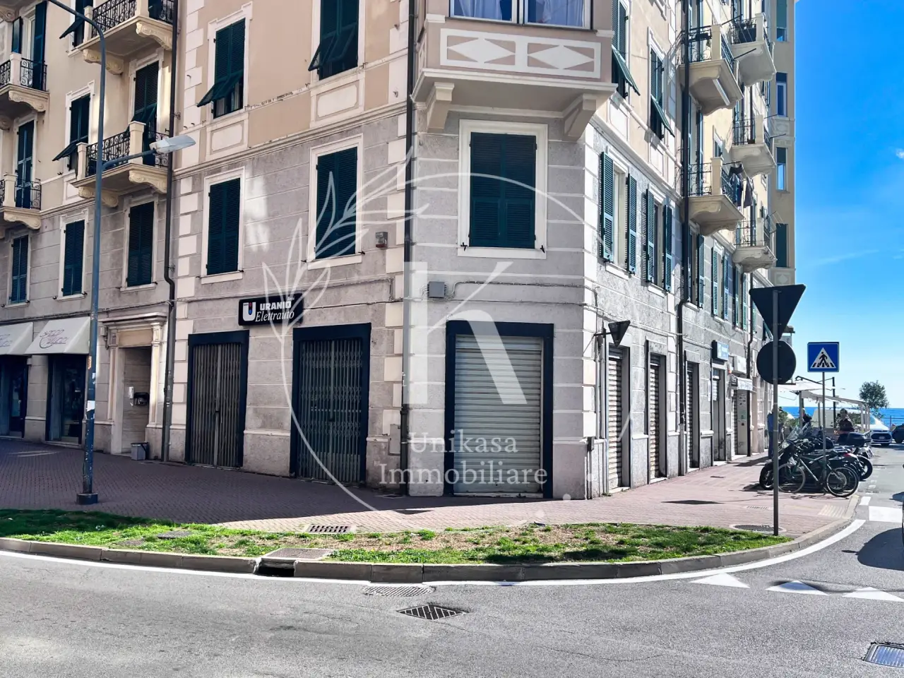 Negozio in Corso Vittorio Veneto, Savona, {3} - Foto 1