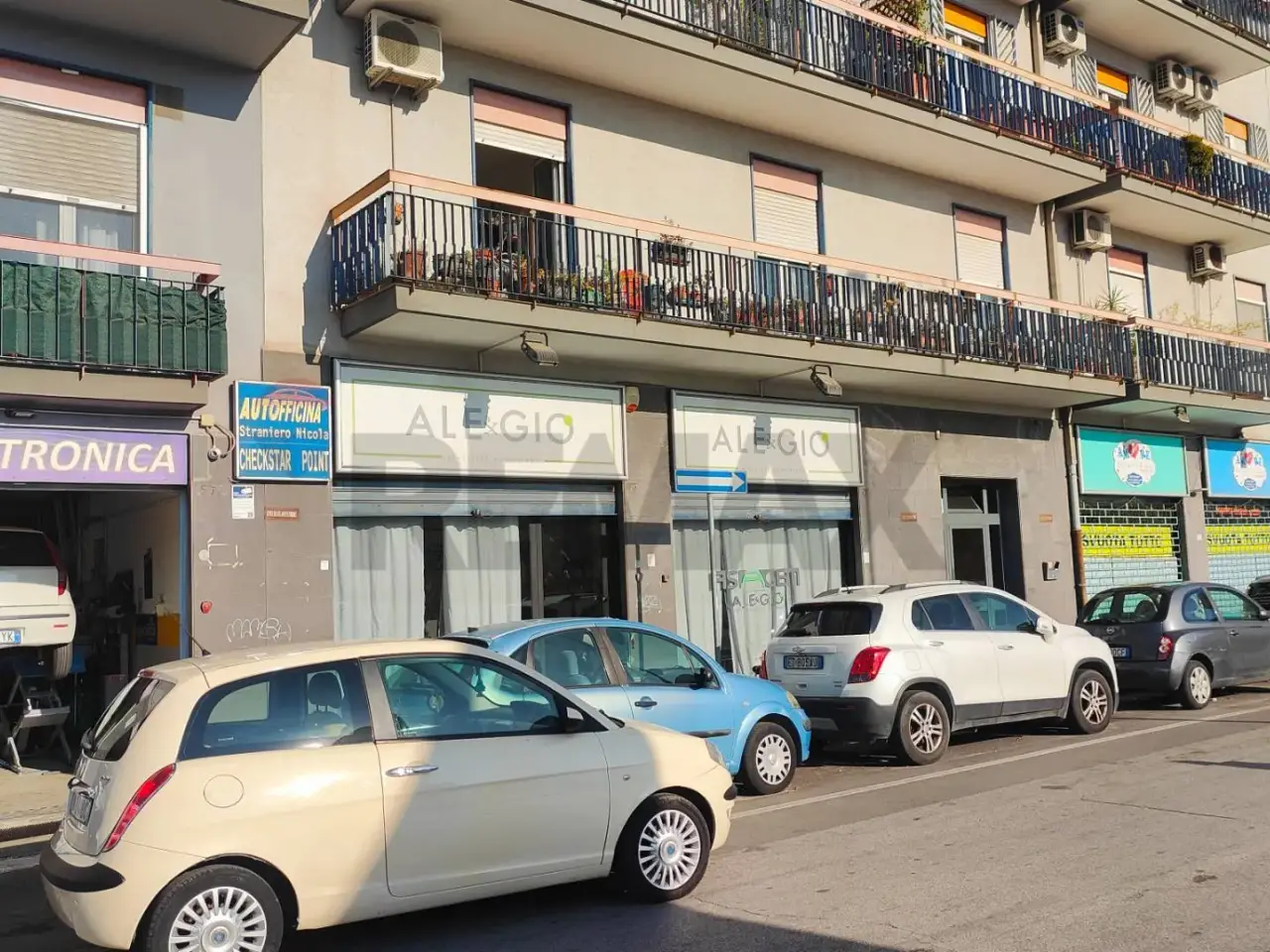 Negozio in Via Pagano 71, Bari, {3} - Foto 1