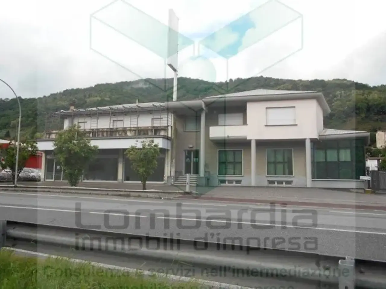 Ufficio in Via Statale 717, Garlate, {3} - Foto 1