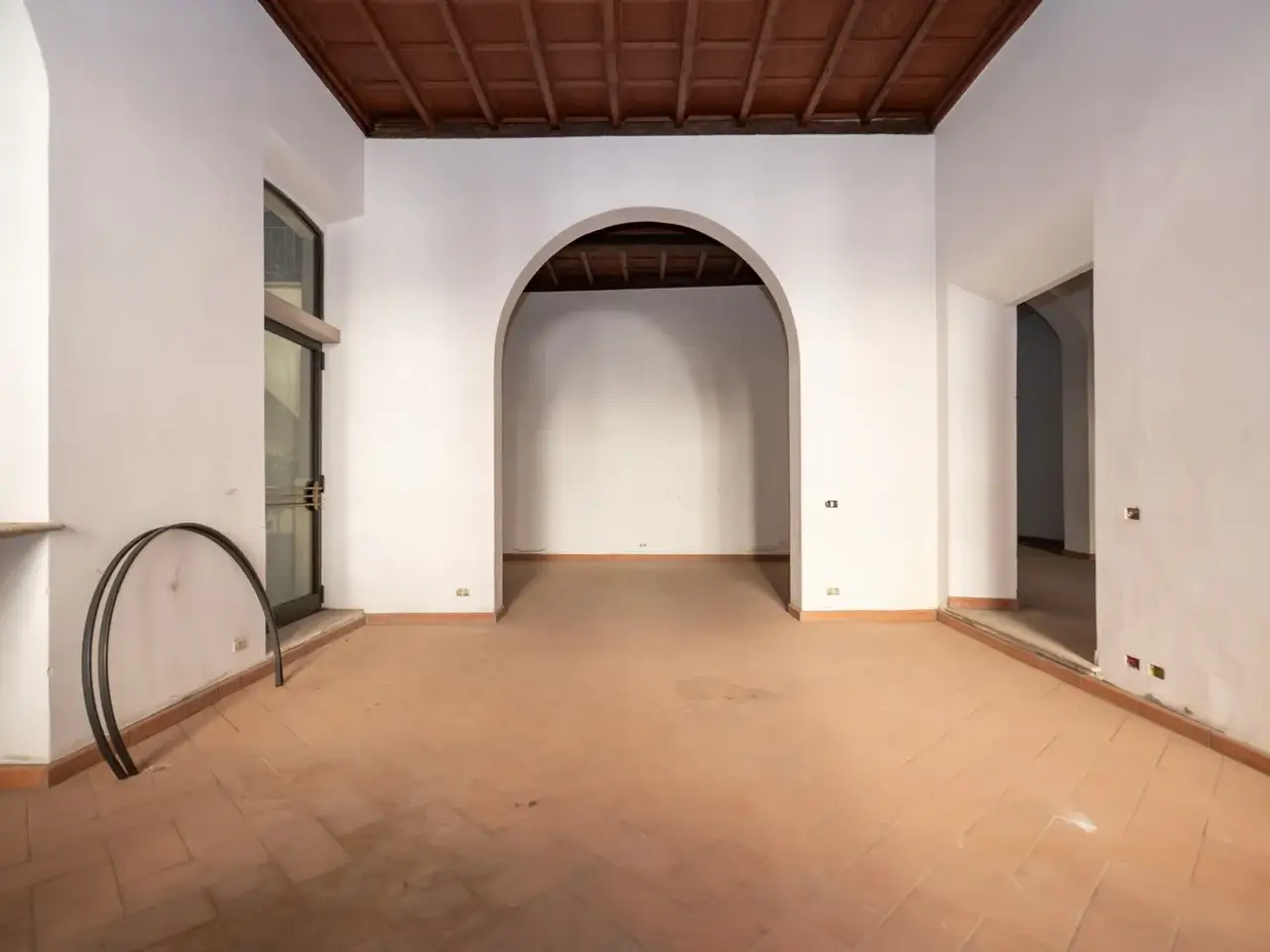 Laboratorio in Corso di Porta Ticinese 22, Milano, {3} - Foto 1