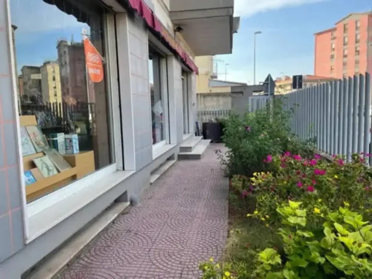 Negozio in Via Cornalias, Cagliari, {3} - Foto 1