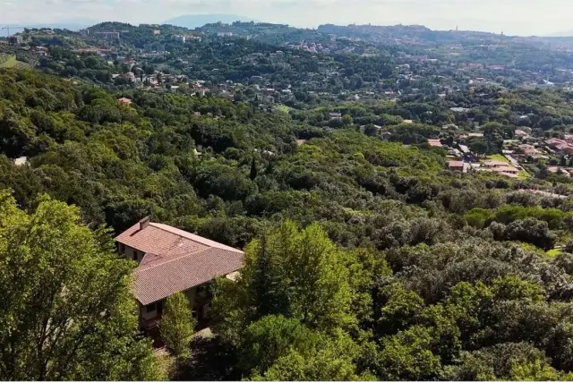 Villa in Via del Larice , 36, Perugia - Foto 1