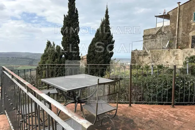 2-room flat in Via Varese, Castagneto Carducci - Photo 1