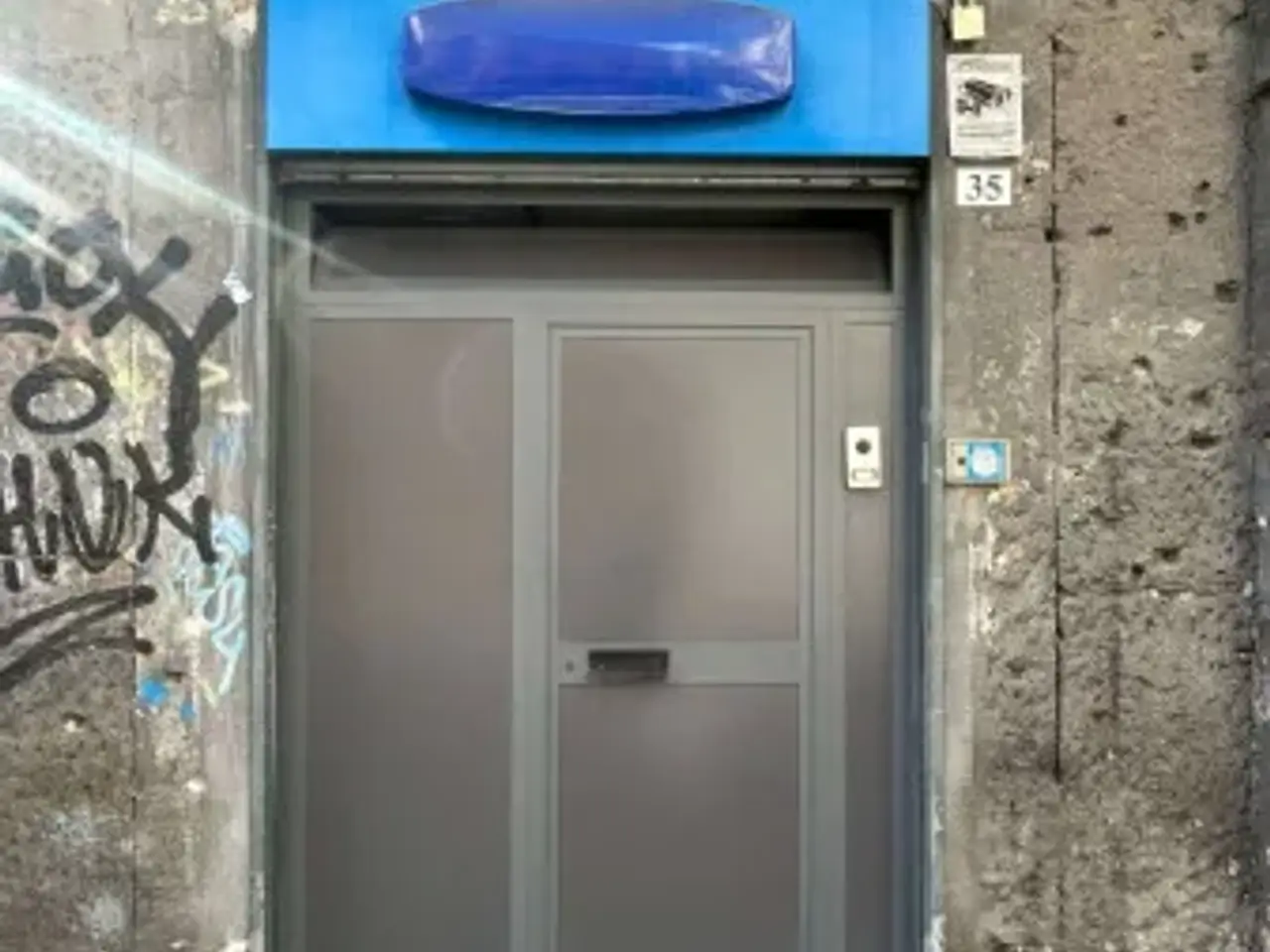 Negozio in Via Sant'Anna dei Lombardi, Napoli, {3} - Foto 2