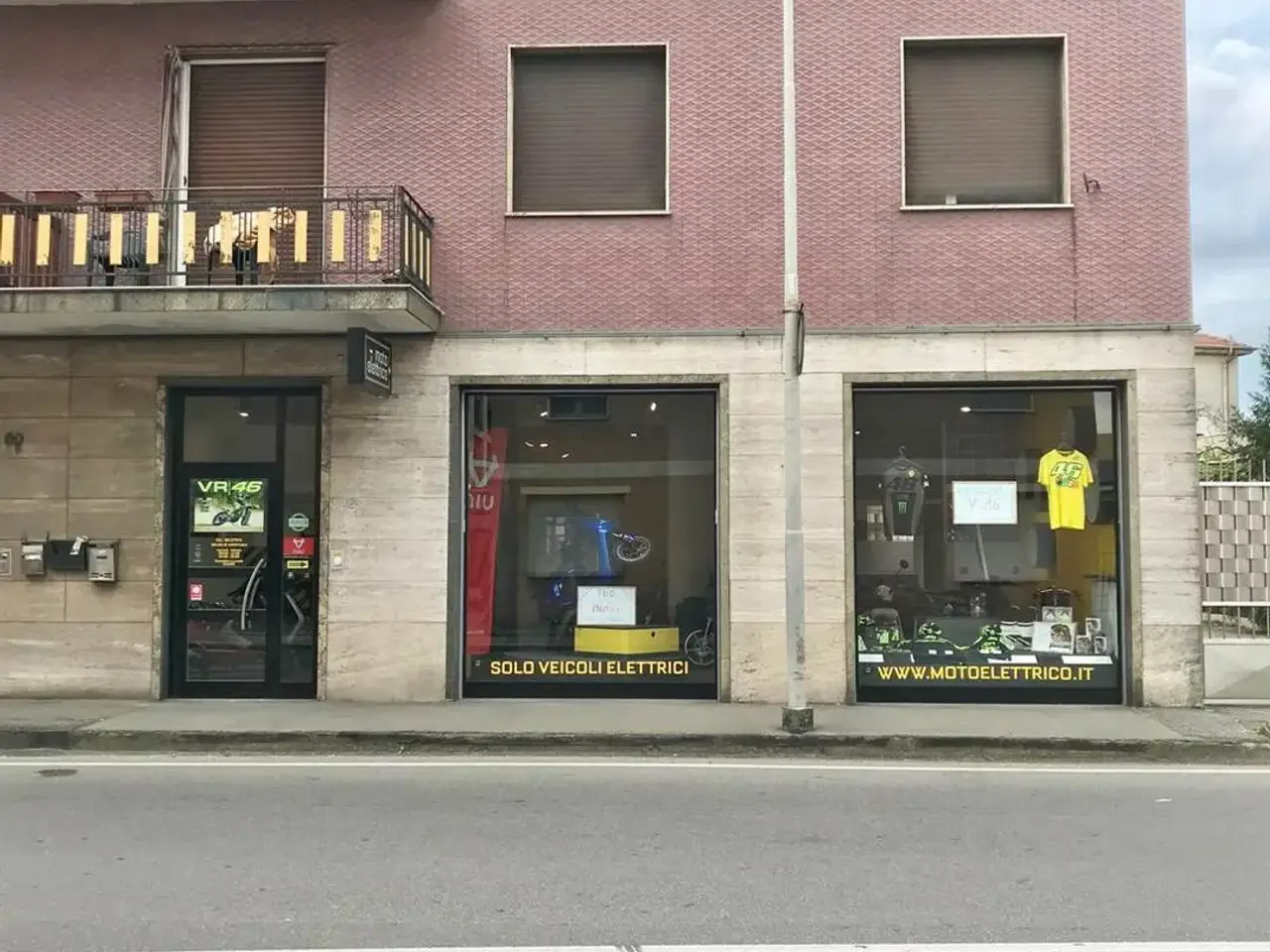 Negozio in , Vigevano, {3} - Foto 1