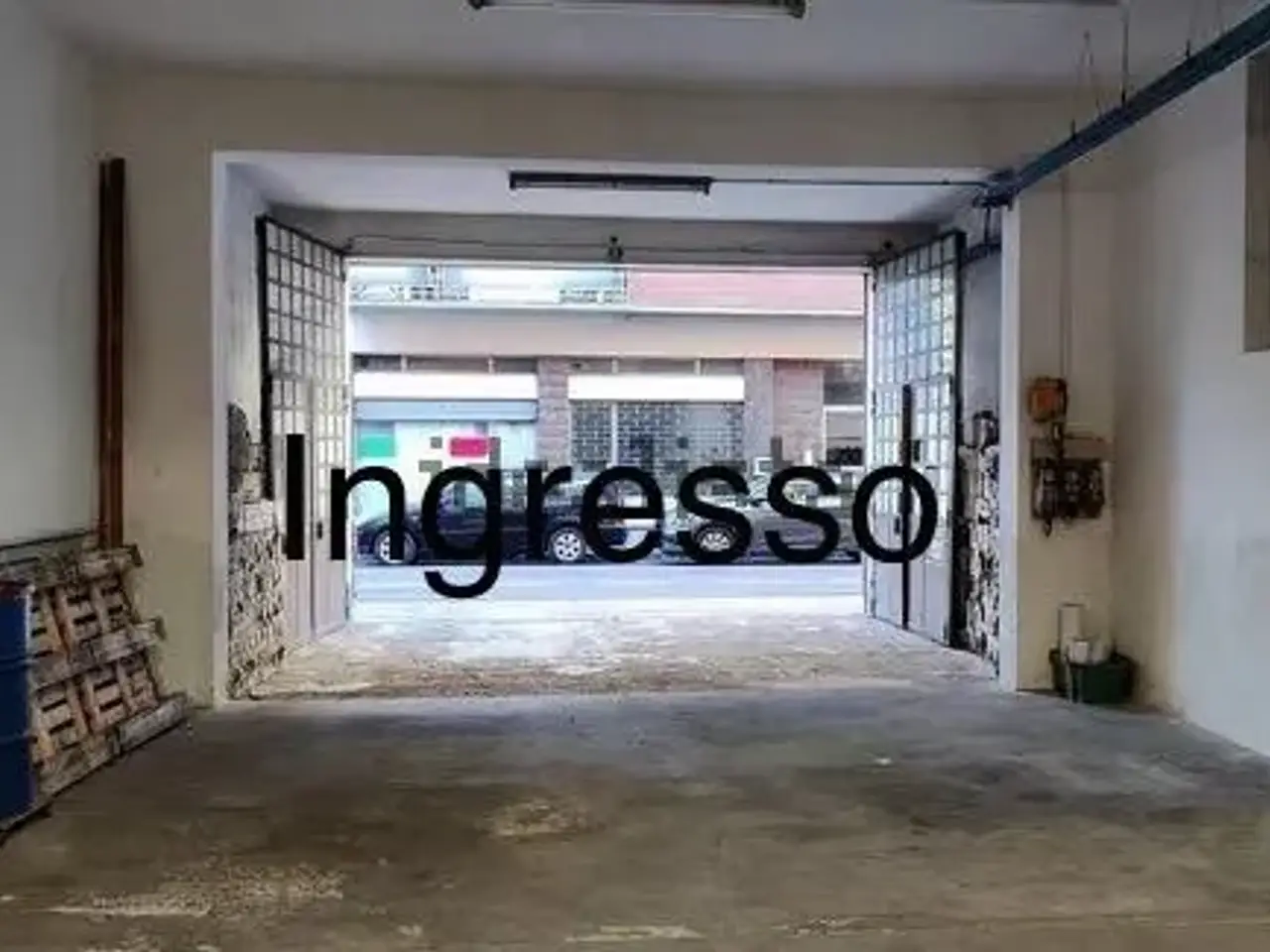 Capannone in Via Luciano Scarabelli 14, Piacenza, {3} - Foto 1