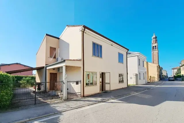 Detached house, Rovigo - Photo 1