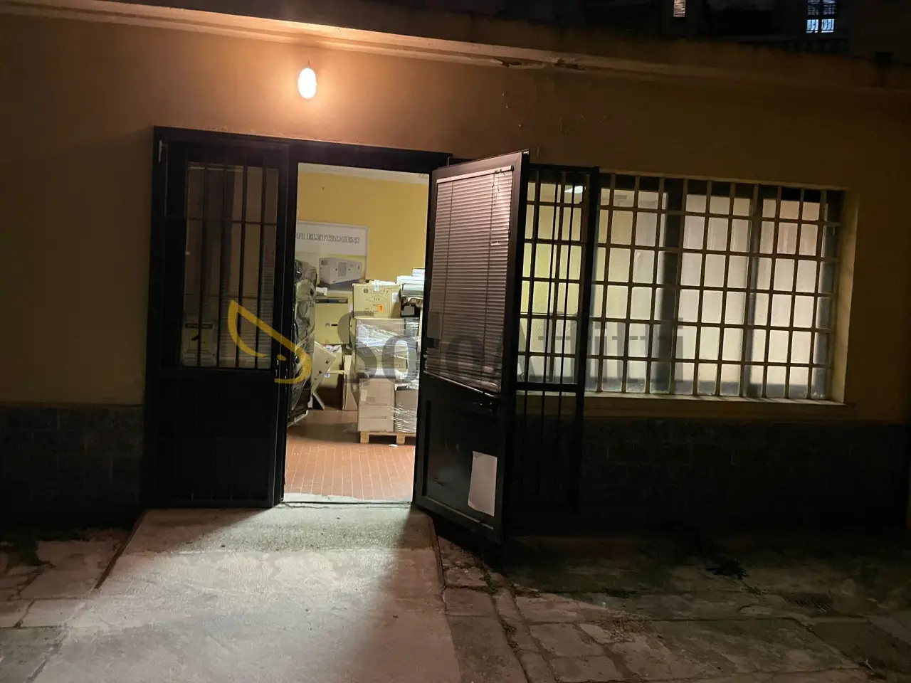 Magazzino in , Torino, {3} - Foto 1