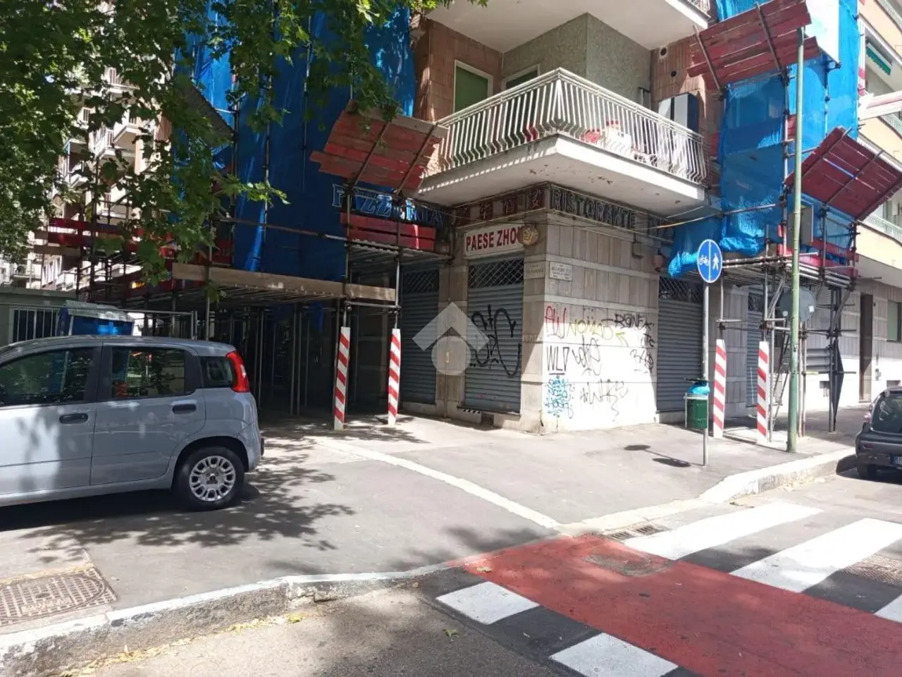 Negozio in Corso Traiano 17, Torino, {3} - Foto 2